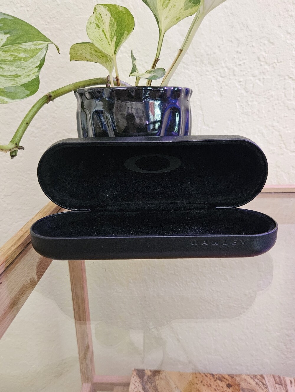 Oakley Black Hard Shell Sunglasses Case